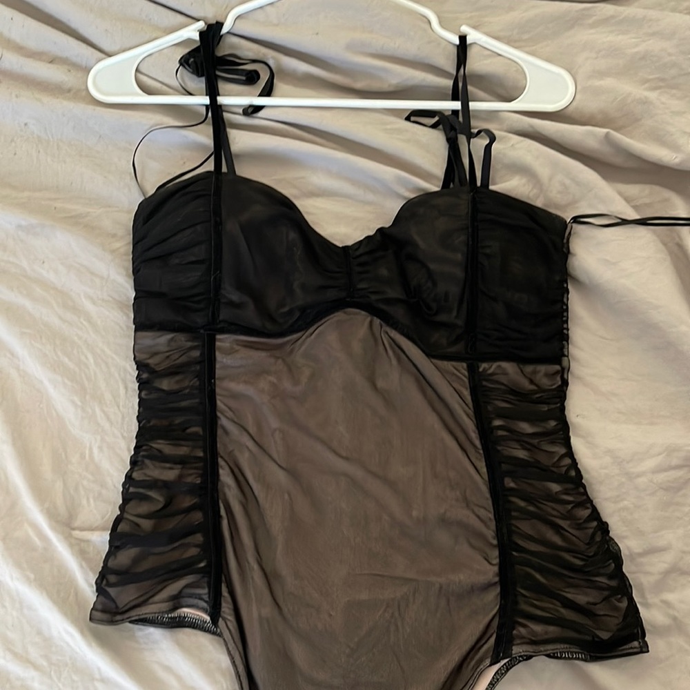 Fashion nova bodysuit